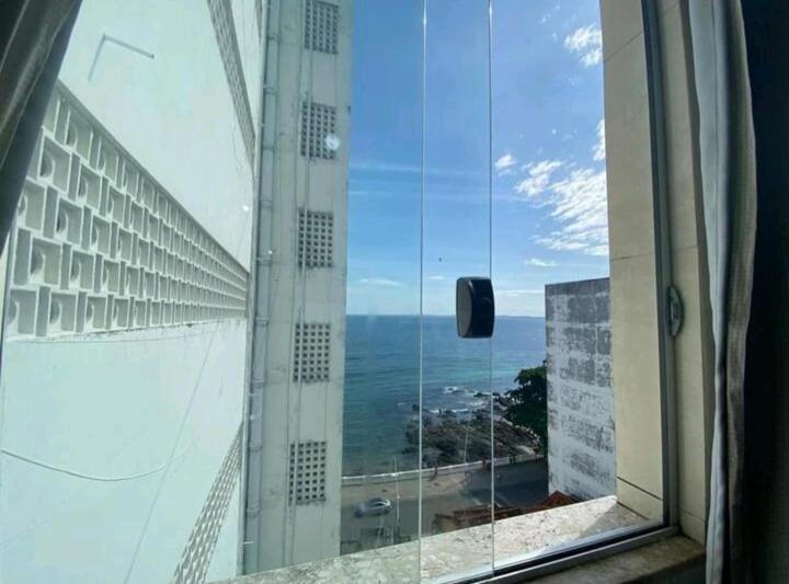 1/4, Sala, Farol Da Barra. Lejlighed Salvador Eksteriør billede